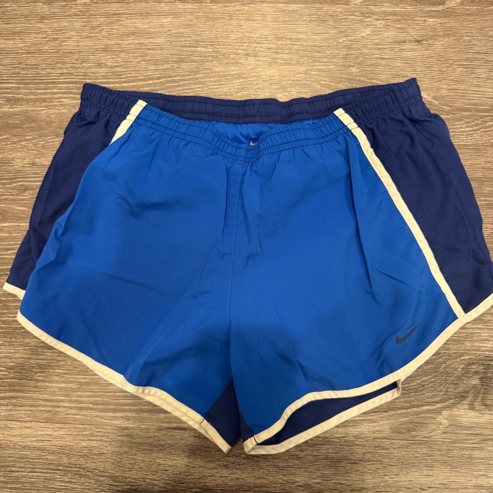 Nike Dri-FIT Women's Blue Navy Athletic Shorts Size Medium